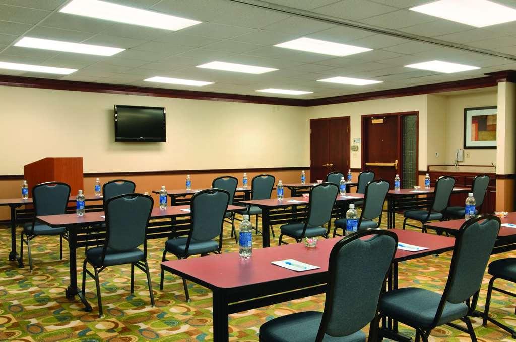 Отель Hyatt House Boston Уолтем Удобства фото