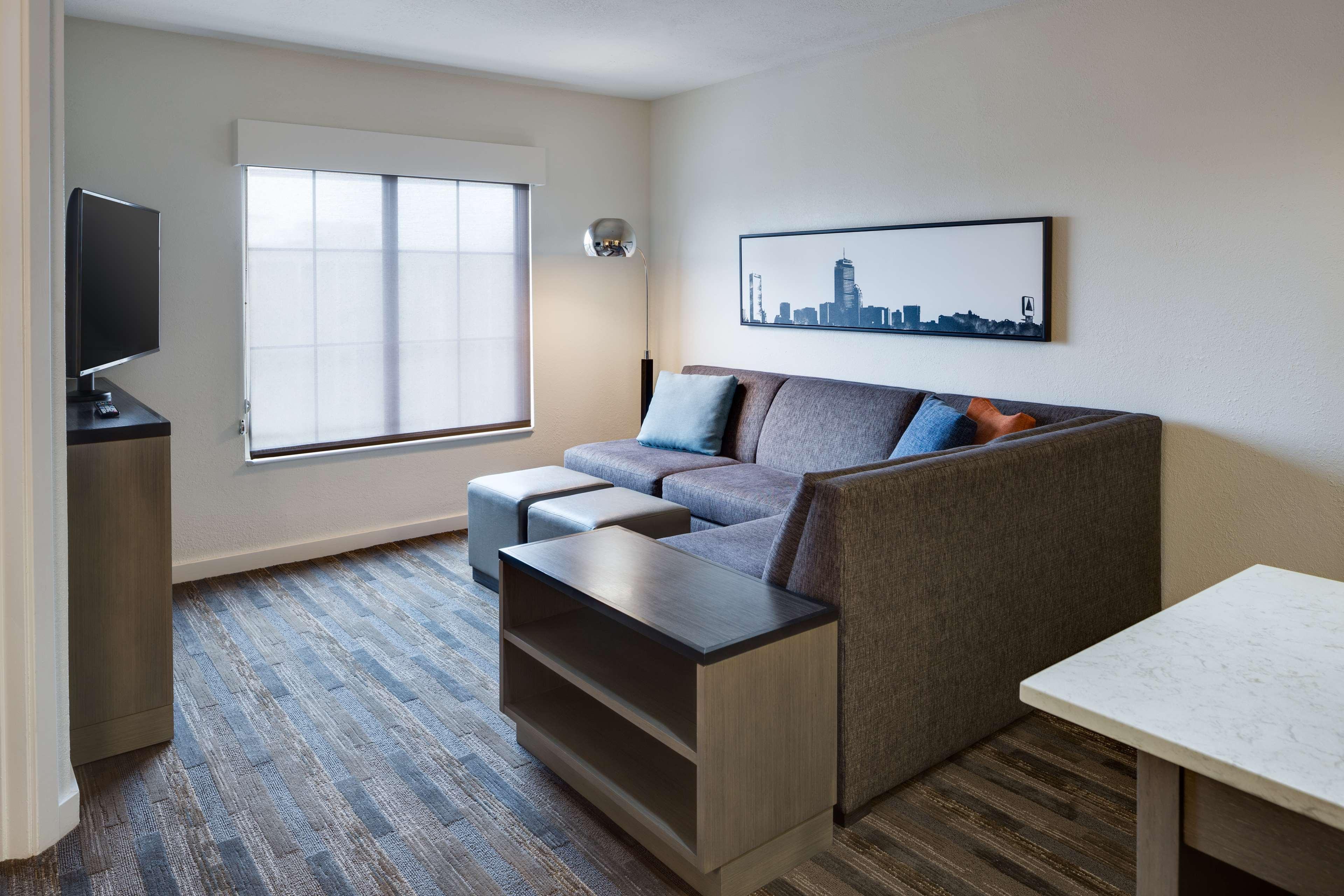 Отель Hyatt House Boston Уолтем Экстерьер фото