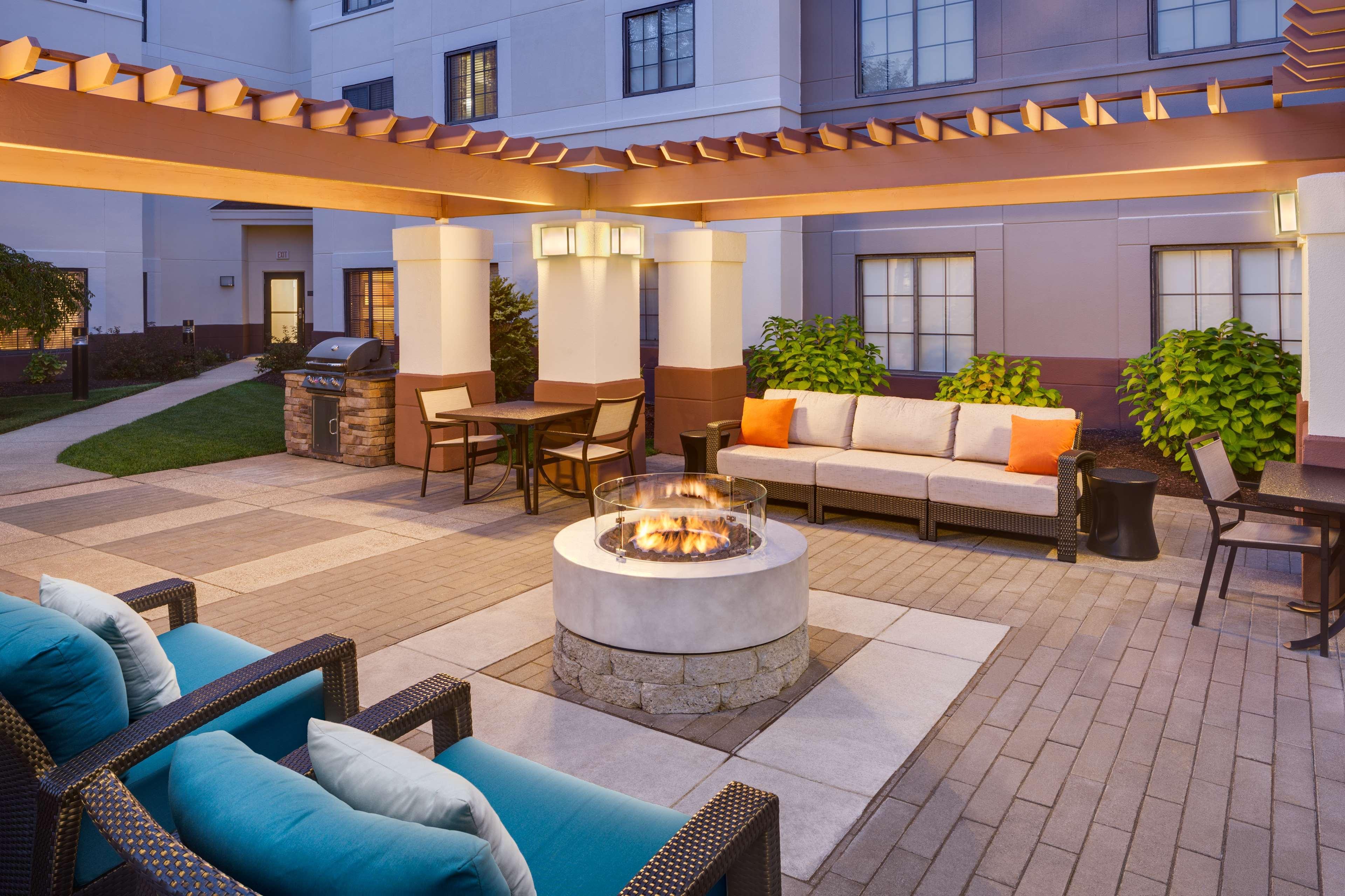 Отель Hyatt House Boston Уолтем Экстерьер фото