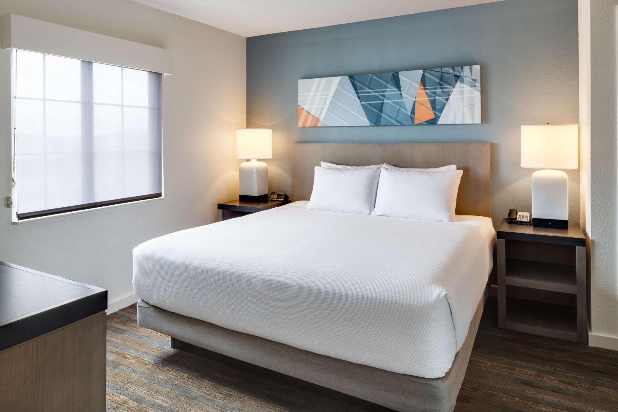Отель Hyatt House Boston Уолтем Экстерьер фото